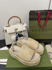 GUCCI MONOGRAM PLATFORM ROUND TOE RUBBER SOLE - Q080