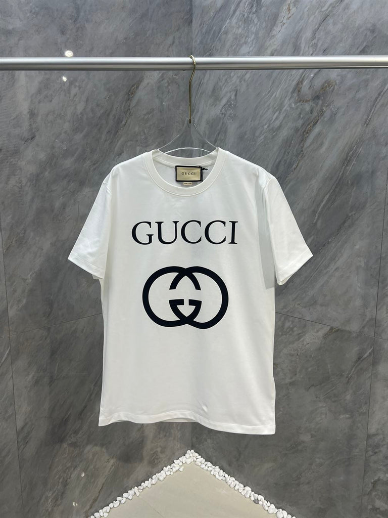 GUCCI OVERSIZE T-SHIRT WITH INTERLOCKING G - X019