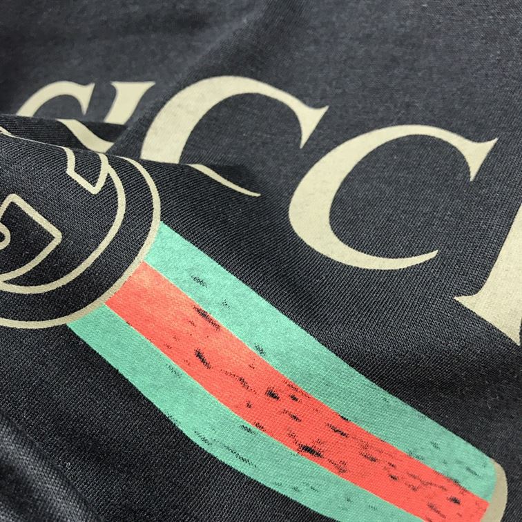 GUCCI OVERSIZE WASHED T-SHIRT WITH GUCCI LOGO - X047