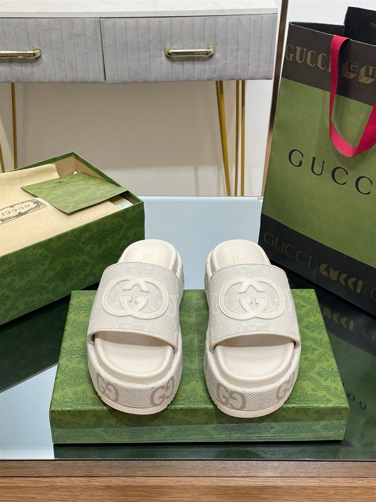 GUCCI PLATFORM SLIDE SANDAL - Q037