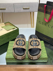 GUCCI PLATFORM SLIDE SANDAL - Q038