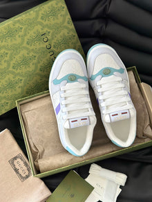 GUCCI SCREENER LOW-TOP SNEAKERS LIGHT BLUE AND WHITE - G033