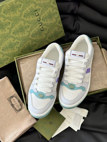 GUCCI SCREENER LOW-TOP SNEAKERS LIGHT BLUE AND WHITE - G033