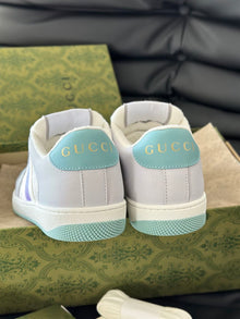 GUCCI SCREENER LOW-TOP SNEAKERS LIGHT BLUE AND WHITE - G033