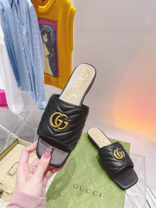 GUCCI SLIDE WITH DOUBLE G - Q068