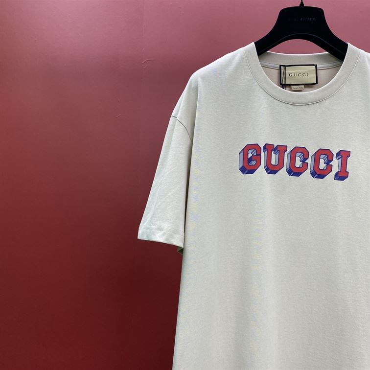 GUCCI T-SHIRT WITH GUCCI PRINT - X030