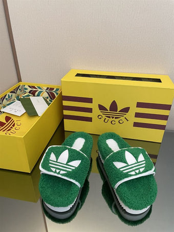 GUCCI x ADIDAS GG PLATFORM SANDAL - Q065