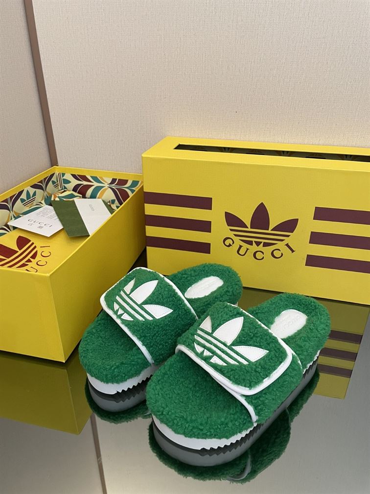 GUCCI x ADIDAS GG PLATFORM SANDAL - Q065