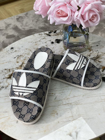 GUCCI x ADIDAS SLIDE  SANDAL - Q084