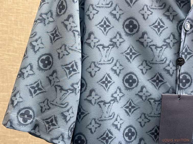 LOUIS VUITTON 2024 SS MONOGRAM SHIRT - V034