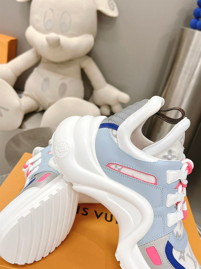 LOUIS VUITTON ARCHLIGHT PINK BLUE SNEAKER - L142