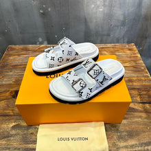 LOUIS VUITTON BOM DIA FLAT COMFORT MULE - S058