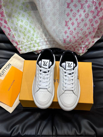 LOUIS VUITTON CHARLIE SNEAKER - L008