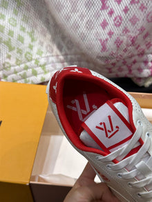 LOUIS VUITTON CHARLIE SNEAKER - L009