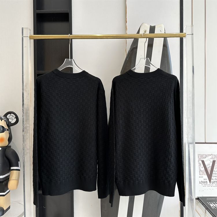 LOUIS VUITTON DAMIER WOOL LONG-SLEEVED CREWNECK BLACK - J019