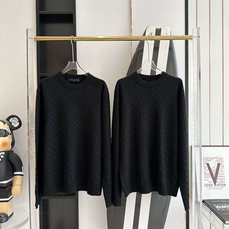 LOUIS VUITTON DAMIER WOOL LONG-SLEEVED CREWNECK BLACK - J019