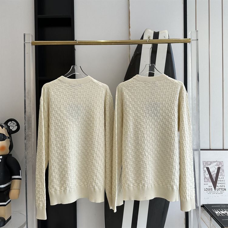 LOUIS VUITTON DAMIER WOOL LONG-SLEEVED CREWNECK IVORY - J018