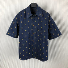 LOUIS VUITTON EMBROIDERED SIGNATURE SHORT-SLEEVED DENIM SHIRT - V048