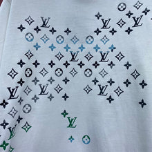 LOUIS VUITTON GRADIENT MONOGRAM T-SHIRT - V061