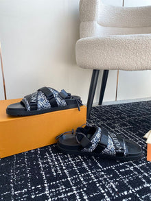 LOUIS VUITTON HONOLULU MULE SANDAL - S031