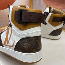 LOUIS VUITTON LV RIVOLI SNEAKER BOOT - L068