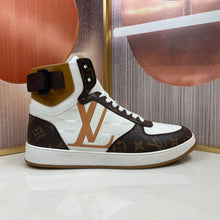 LOUIS VUITTON LV RIVOLI SNEAKER BOOT - L068