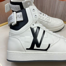 LOUIS VUITTON LV RIVOLI SNEAKER BOOT - L071