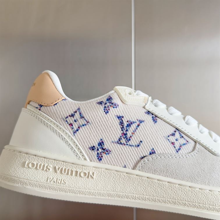 LOUIS VUITTON LV STADIUM SNEAKER - L104