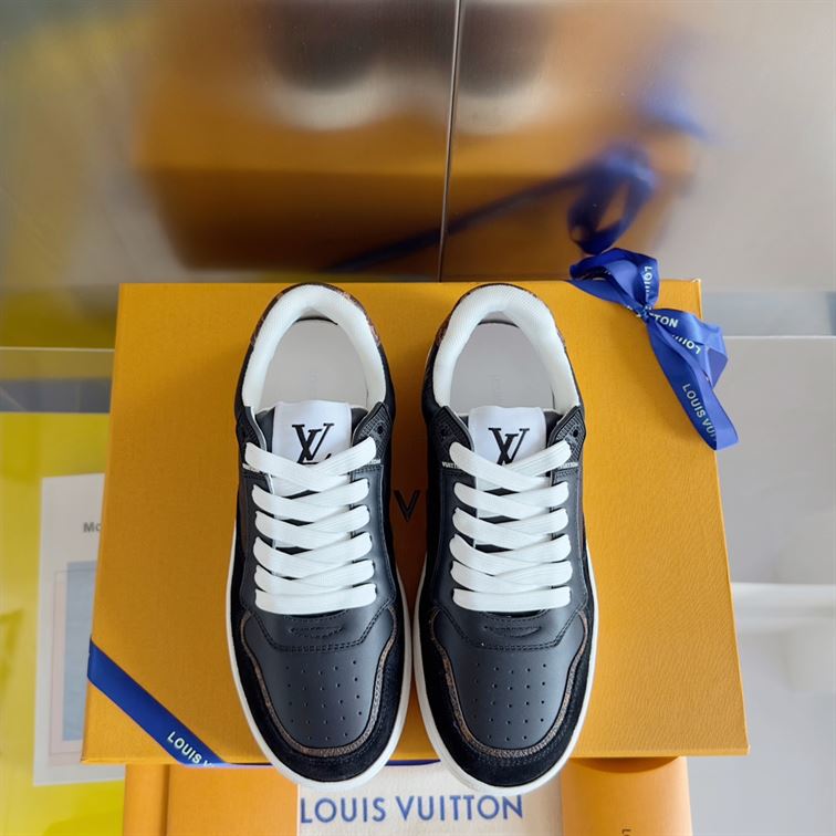 LOUIS VUITTON LV STADIUM SNEAKER WHITE - L103