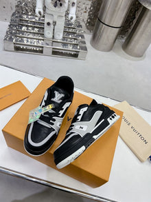 LOUIS VUITTON LV TRAINER BLACK GREY WHITE - L096