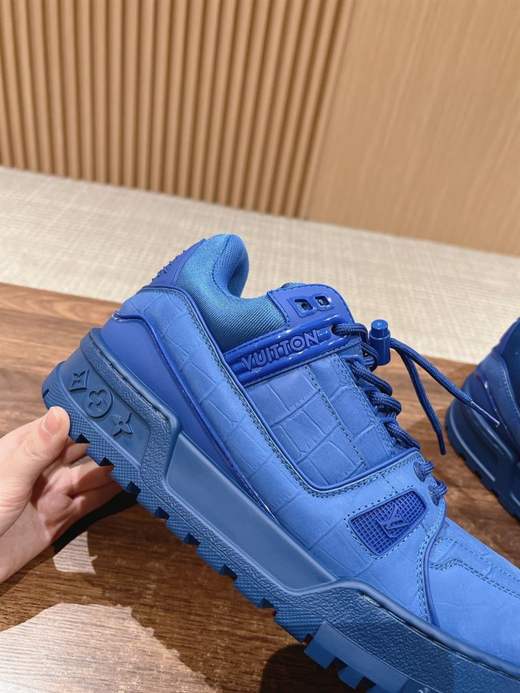 LOUIS VUITTON LV TRAINER MAXI SNEAKER BLUE - L029