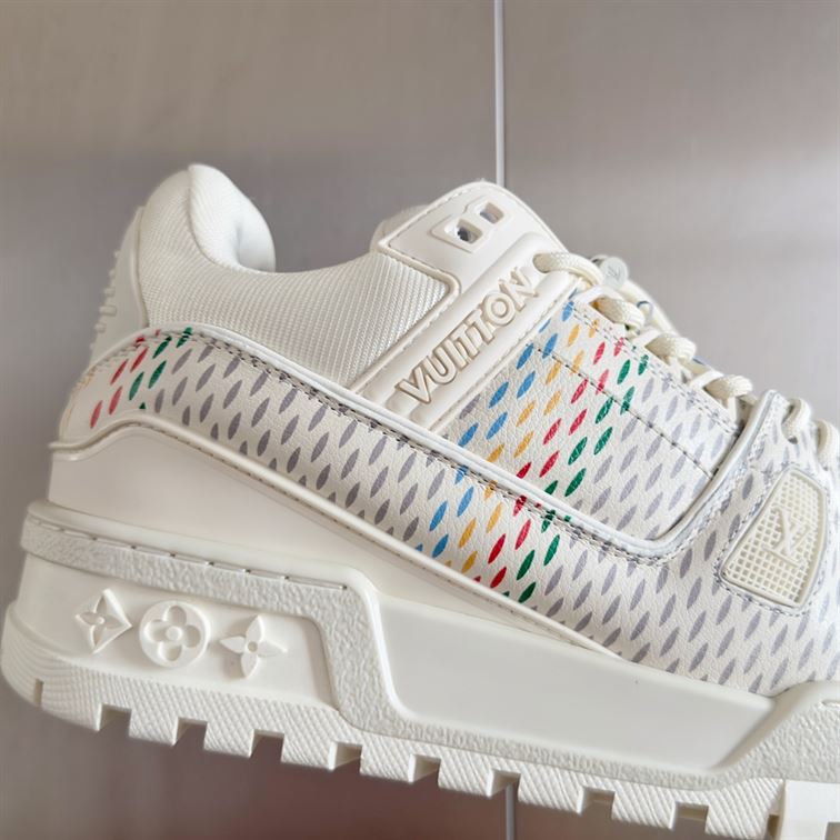 LOUIS VUITTON LV TRAINER MAXI SNEAKER - L017