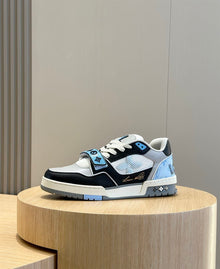 LOUIS VUITTON LV TRAINER SNEAKER BLUE - L067