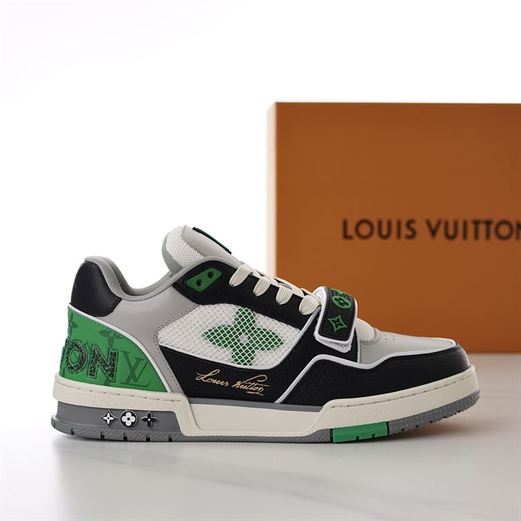 LOUIS VUITTON LV TRAINER SNEAKER GREEN - L058