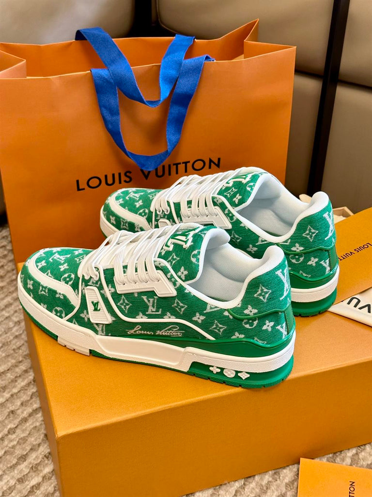 LOUIS VUITTON LV TRAINER SNEAKER GREEN - L135