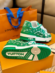 LOUIS VUITTON LV TRAINER SNEAKER GREEN - L135