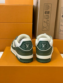 LOUIS VUITTON LV TRAINER SNEAKER KHAKI - L050