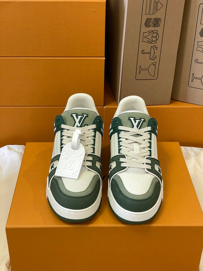 LOUIS VUITTON LV TRAINER SNEAKER KHAKI - L050