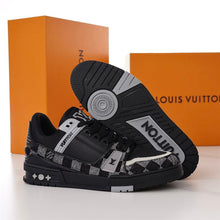 LOUIS VUITTON LV TRAINER SNEAKER - L014