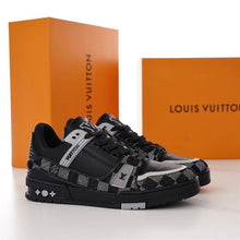 LOUIS VUITTON LV TRAINER SNEAKER - L014