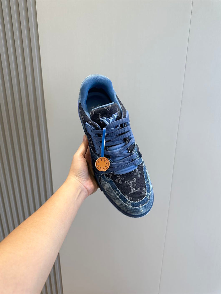 LOUIS VUITTON LV TRAINER SNEAKER - L078