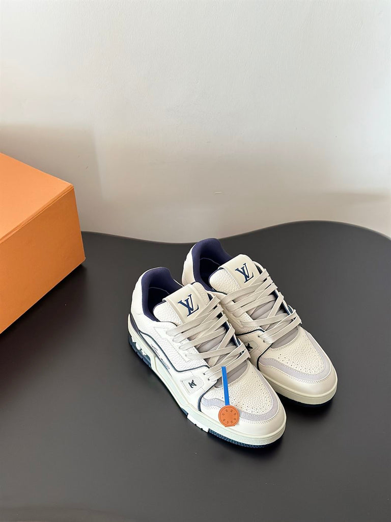 LOUIS VUITTON LV TRAINER SNEAKER MARINE - L063