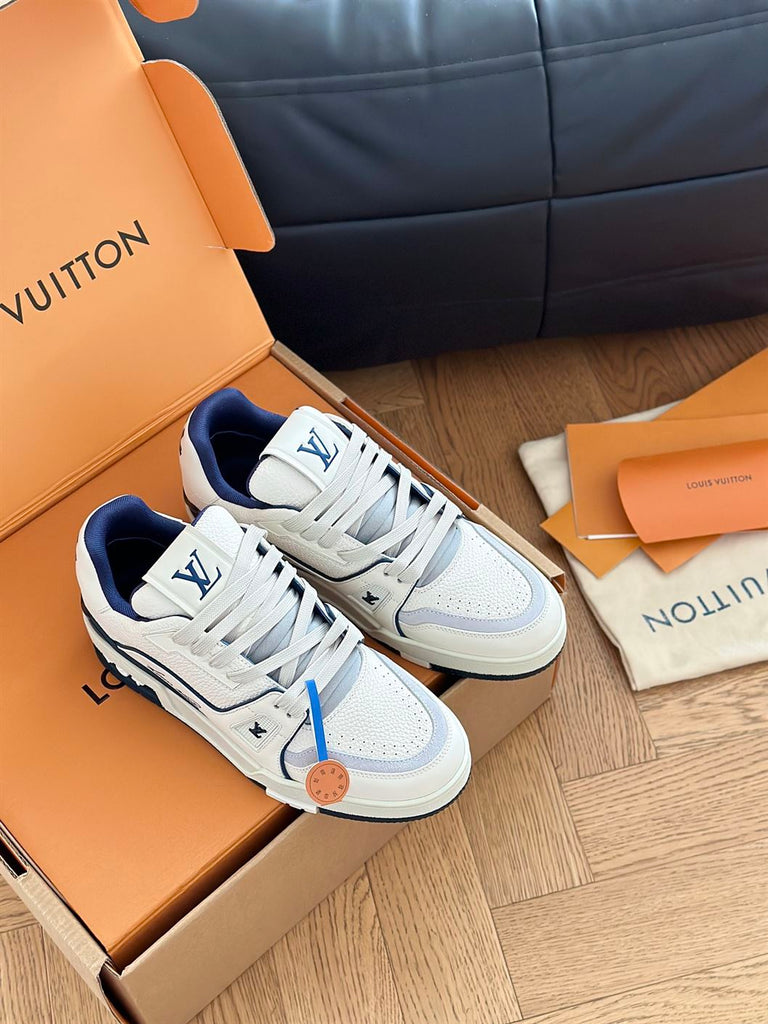 LOUIS VUITTON LV TRAINER SNEAKER MARINE - L063