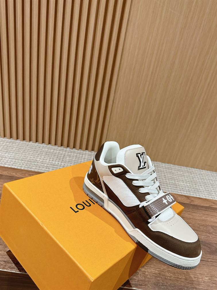 LOUIS VUITTON LV TRAINER SNEAKER MOKA - L057