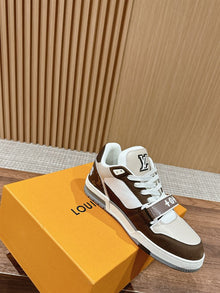 LOUIS VUITTON LV TRAINER SNEAKER MOKA - L057