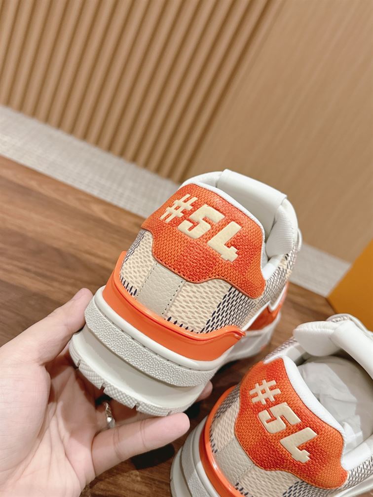 LOUIS VUITTON LV TRAINER SNEAKER ORANGE - L041