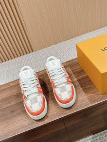 LOUIS VUITTON LV TRAINER SNEAKER ORANGE - L041