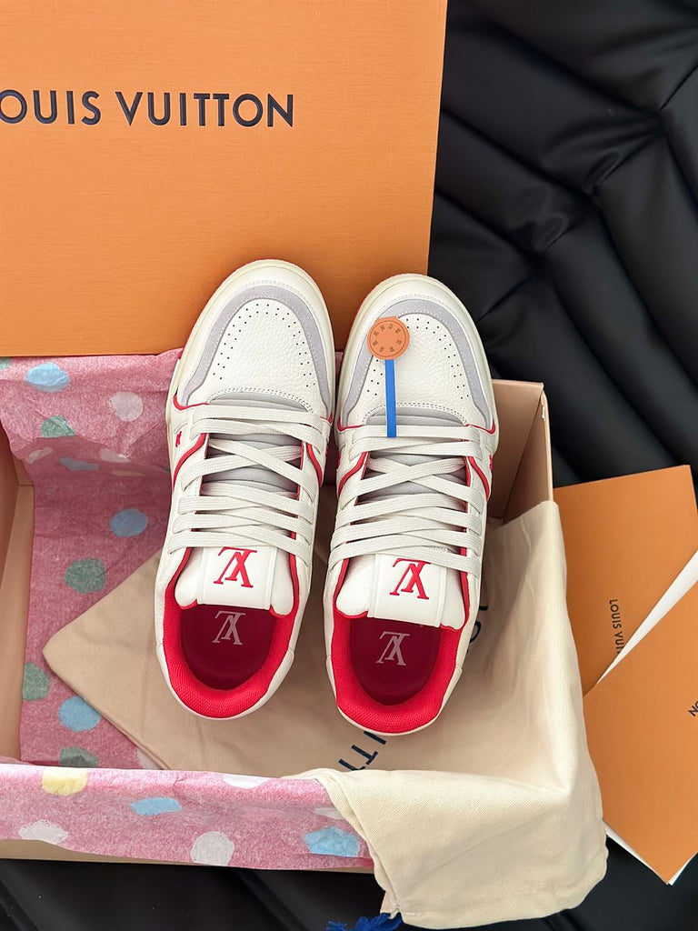 LOUIS VUITTON LV TRAINER SNEAKER RED - L064