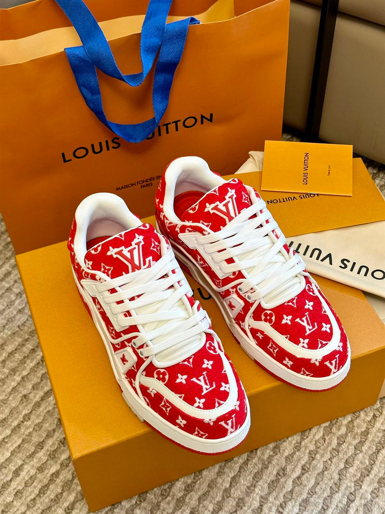 LOUIS VUITTON LV TRAINER SNEAKER RED - L133