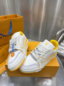 LOUIS VUITTON LV TRAINER SNEAKER YELLOW - L061